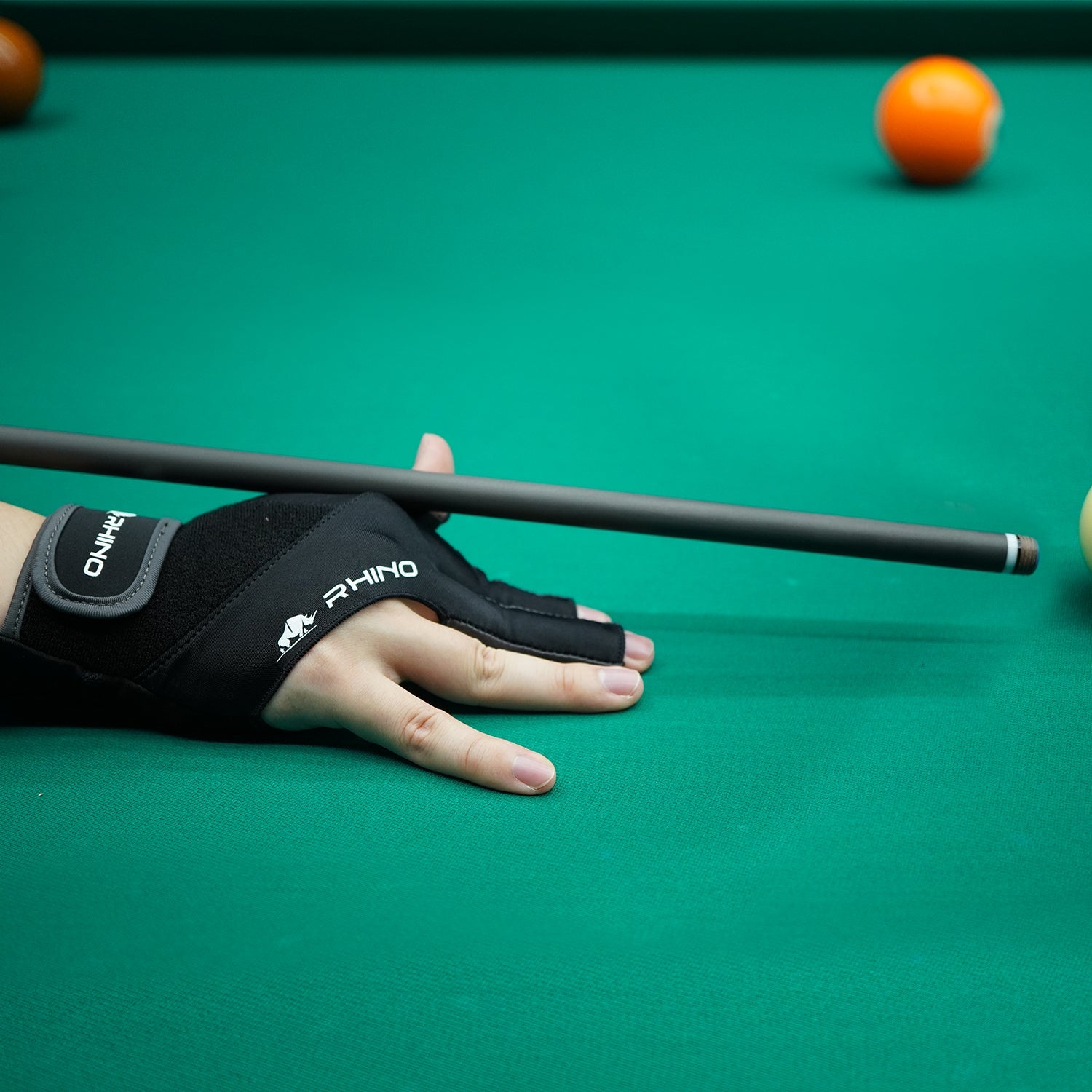 Găng RHINO Premium - Black - Tay Phải